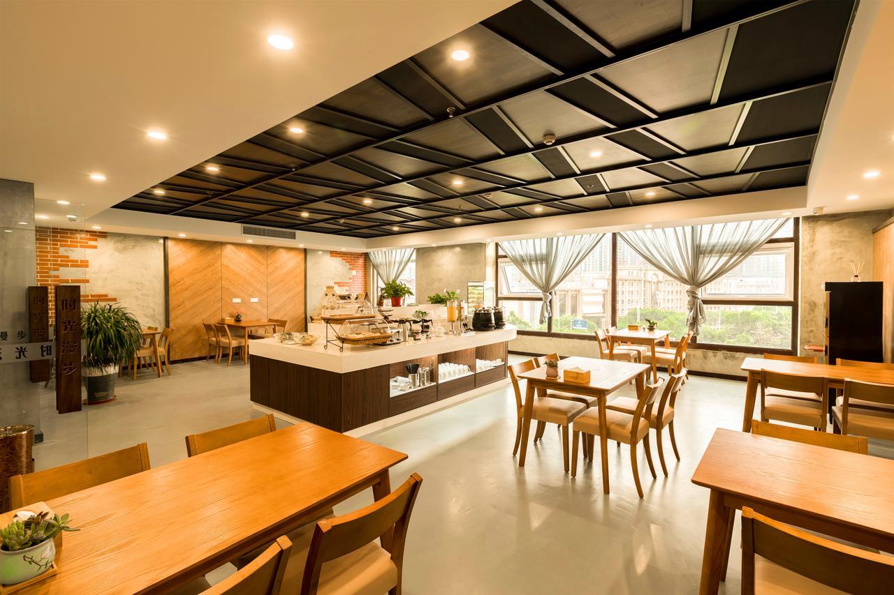 Nostalgia Hotel Near Tianjin Polar Ocean Word- Tianjin Fonte Joy World, 10 Minutes Drive Away From Tianjin Tanggu High-Speed Railway Station, Free Ice-Cream, Mineral Water, Snacks And Laundry Service, English Communication Well Ngoại thất bức ảnh