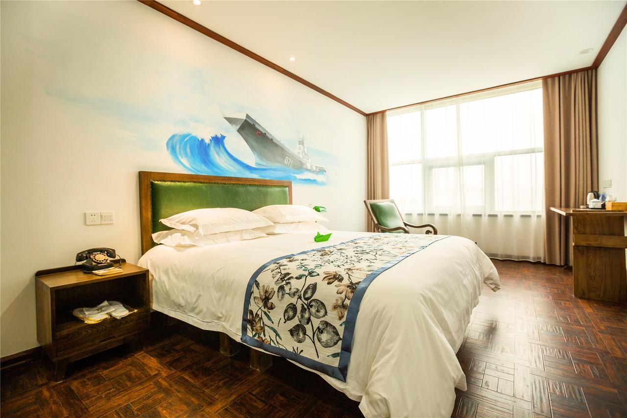 Nostalgia Hotel Near Tianjin Polar Ocean Word- Tianjin Fonte Joy World, 10 Minutes Drive Away From Tianjin Tanggu High-Speed Railway Station, Free Ice-Cream, Mineral Water, Snacks And Laundry Service, English Communication Well Ngoại thất bức ảnh